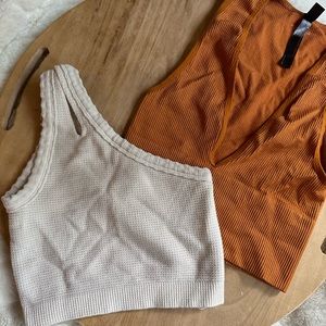 URBAN OUTFITTERS Crop Top Bundle S